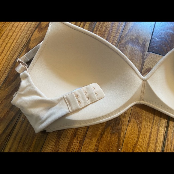 Wacoal How Perfect Wire Free Tshirt Bra - Picture 3 of 6